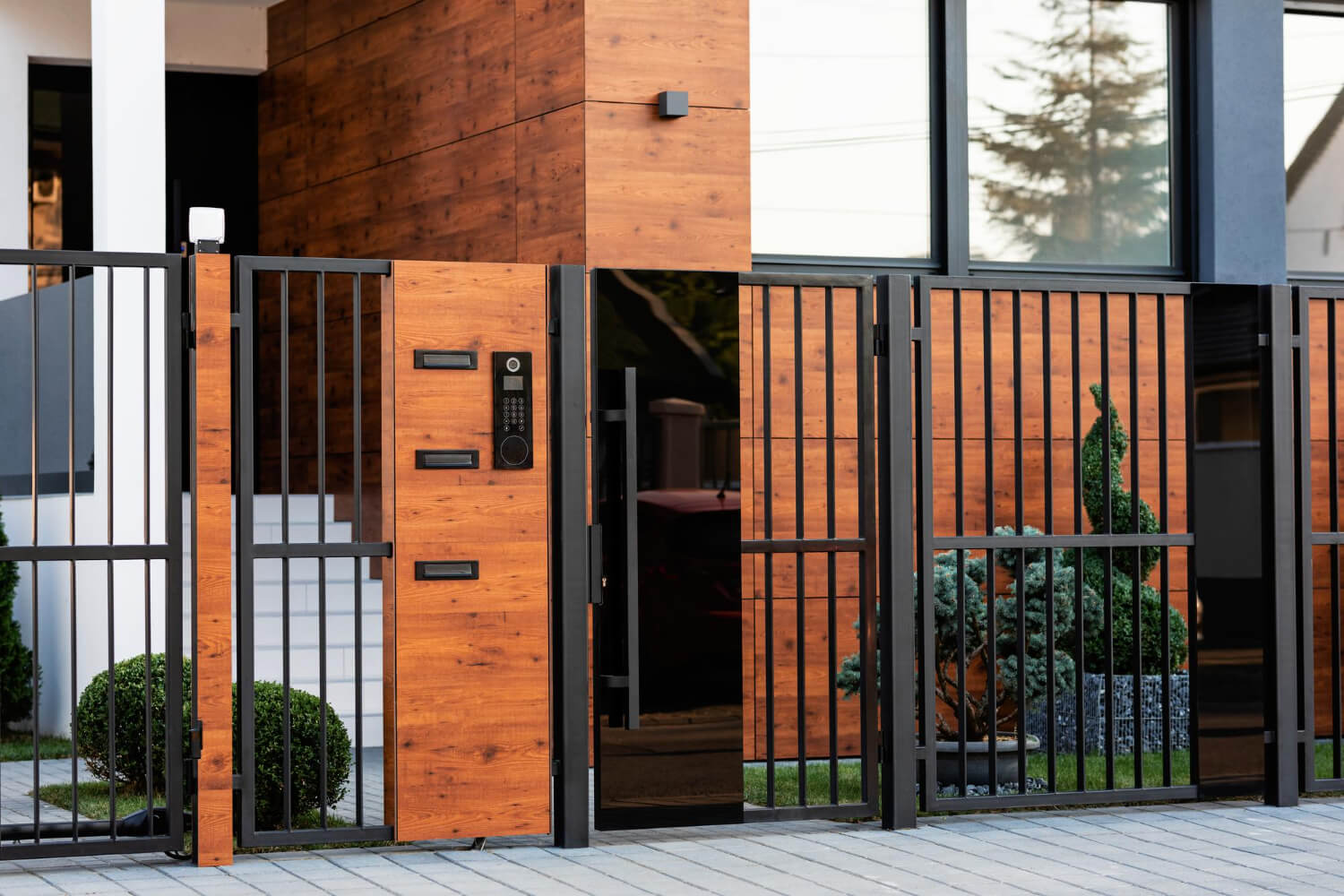 automatic gate