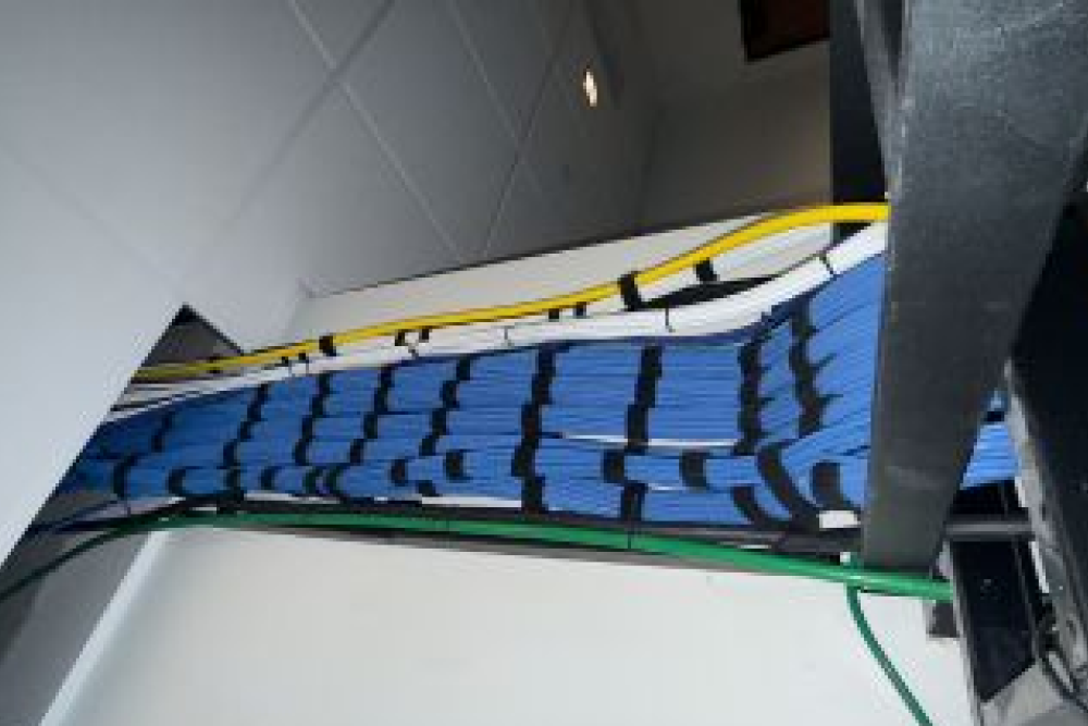 Ace Vega Technologies UAE providing structured cabling solutions for efficient data and communication networks.